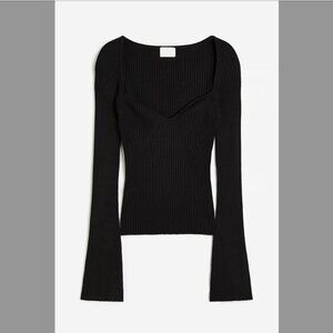 H&M Black Ribbed Knit Sweetheart Neckline Sweater Size Small